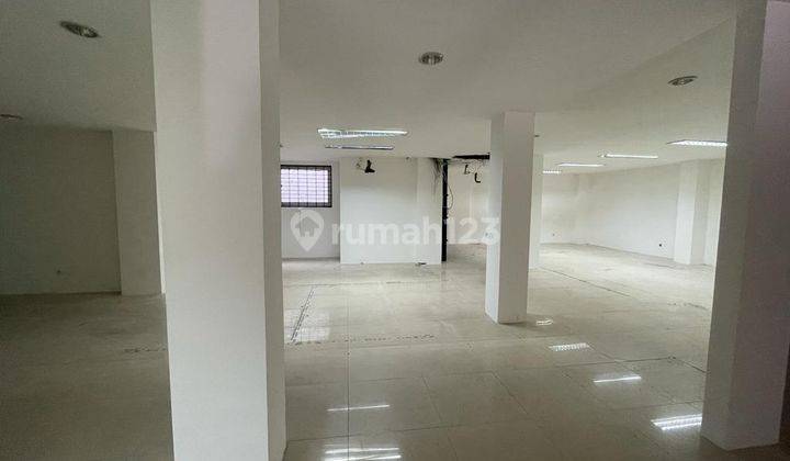 Sewa Ruko Gandeng 3 Sarinah Thamrin Jakarta Pusat 3