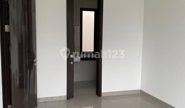 Millennial 2-story house for rent in PIK 2, size 8x12.5m, unfurnished. 2