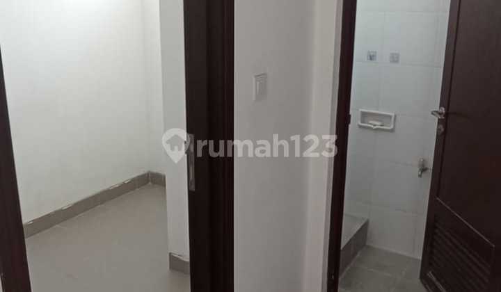 Rent 2-Story House PIK 2 Size 8x12.5M, Unfurnished 2