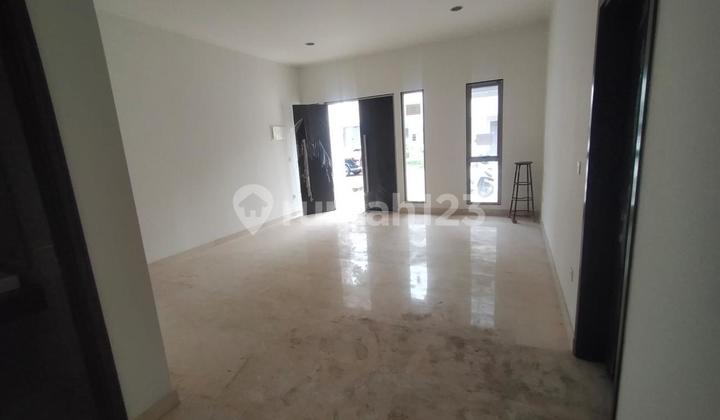 sewa rumah golf island PIK uk 8x12,5m kosongan sewa rumah golf island PIK uk 8x12,5m kosongan