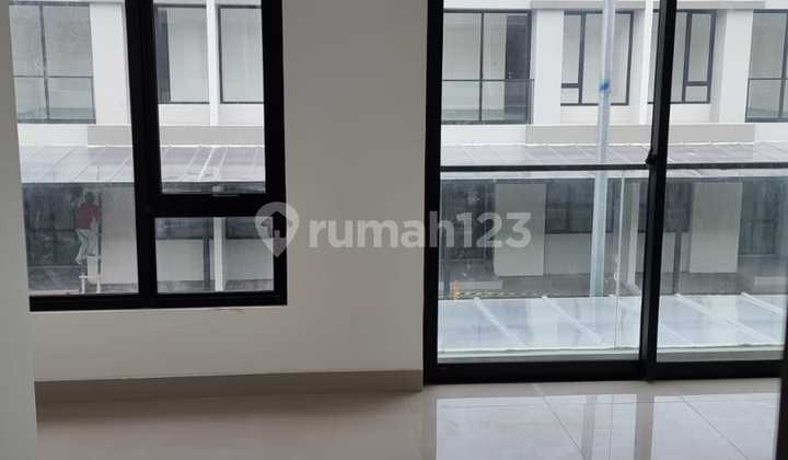 jual rumah milenial PIK 2 extension uk 4,5x12,5m kosongan 