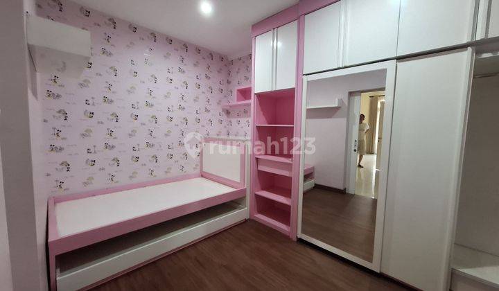 sewa rumah layar permai PIK uk 8x15m semifurnish 2