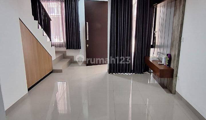 Rumah Milenial Pik 2 Uk 4,5x12,5m Semifurnish 1