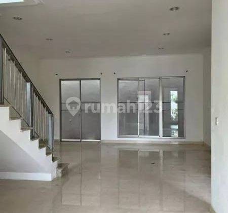 Rumah Golf Island Pik Uk 8x15m Kosongan 2