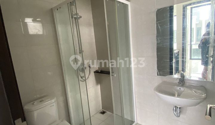 Sell millennial house in PIK 2 extension, size 4.5x10m, hook position. 2