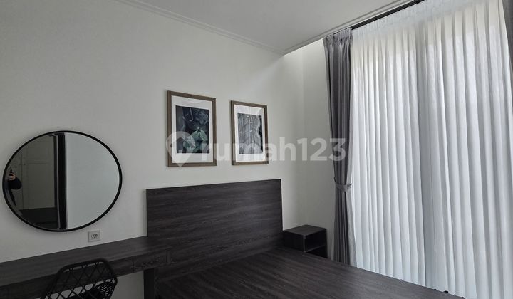 Sewa Rumah 3 Lantai Golf Island Pik U, 5X17,5M Furnished