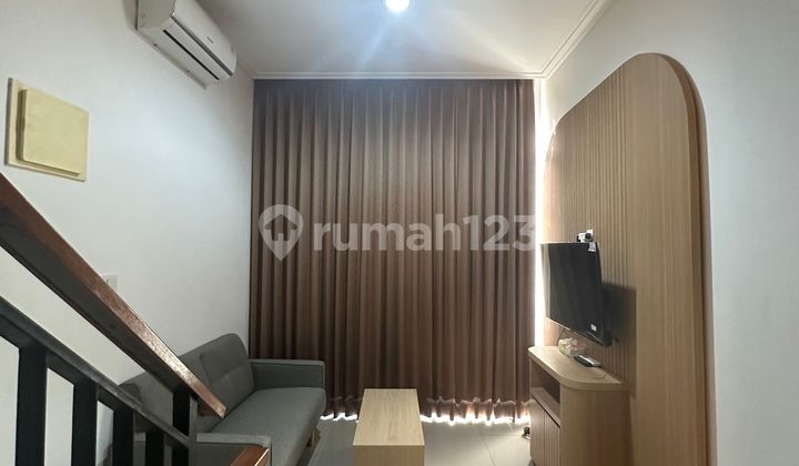 Sewa Rumah 3 Lantai Pik 2 Uk 6X10m Furnished