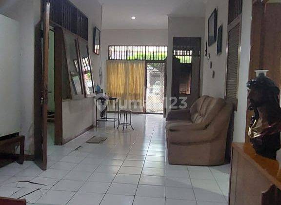 Rumah Luas Dan Nyaman Harga Bagus Di Kemang Pratama 1 Bekasi 1