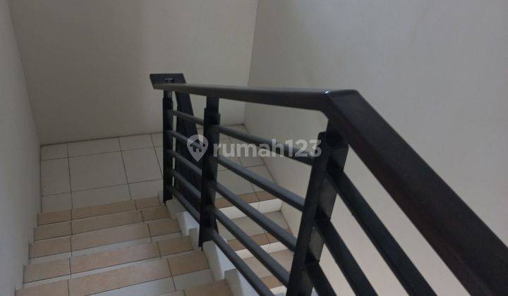 Rumah Apik Siap Huni Ada Taman Belakang Di Summarecon Bekasi 6