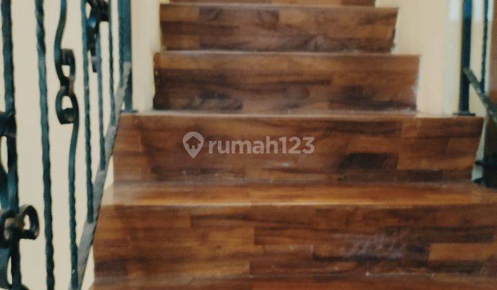 Rumah Besar Depan Taman Lokasi Bagus Di Kemang Pratama Bekasi 2