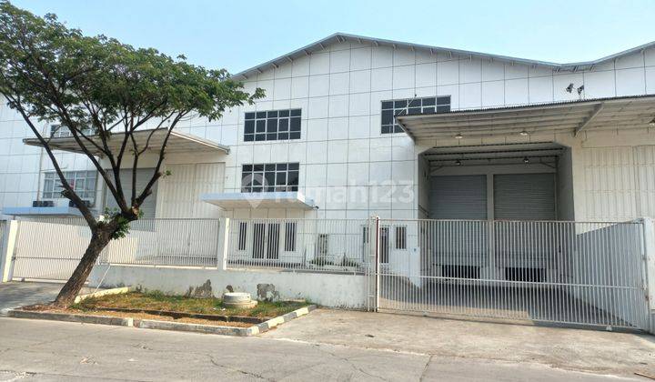 Gudang Loading Dock Ada Kantor Di Delta Silicon 6 Lippo Cikarang 1