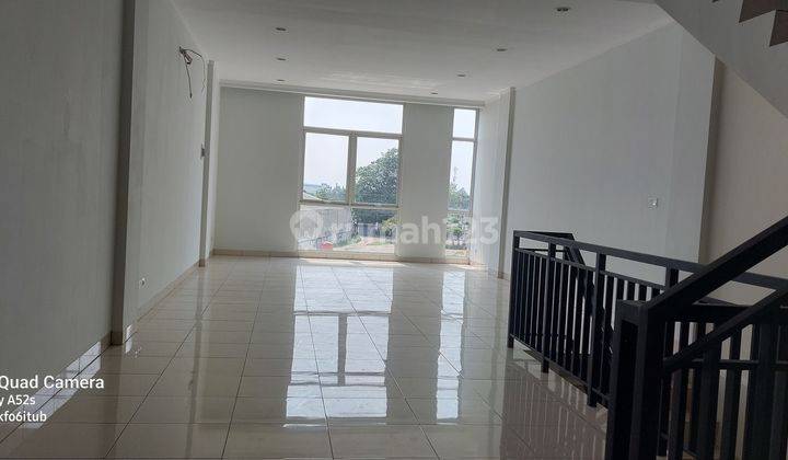 Ruko Lokasi Premium, Siap Huni Burgundy Summarecon Bekasi 2