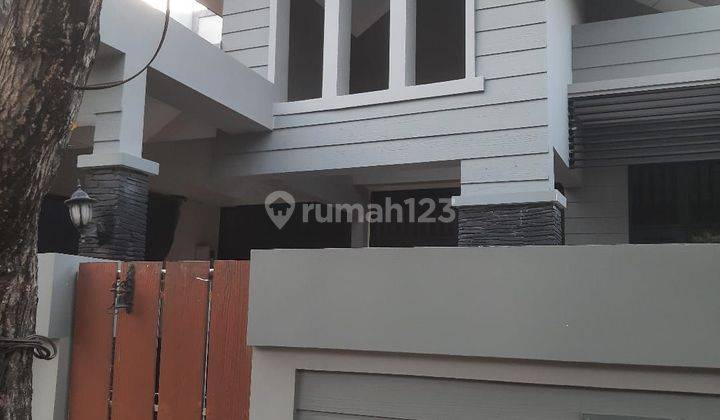 Rumah Elegan Siap Huni Ada Mezanine Di Kemang Pratama 1 Bekasi 2