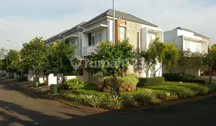 Rumah Besar Hook Siap Huni Di Cluster Acasia Summarecon Bekasi