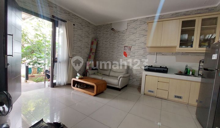 Rumah Furnished Hadap Taman Di Summarecon Bekasi Rumah Furnished Hadap Taman Di Summarecon Bekasi