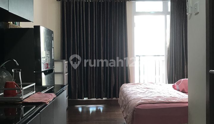 Studio Type City View Apartment in Puri Orchard, West Jakarta