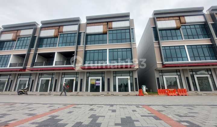 Ruko Baru Elegan 4 Lantai Siap Pakai Crystal Summarecon Bekasi Ruko Baru Elegan 4 Lantai Siap Pakai Crystal Summarecon Bekasi