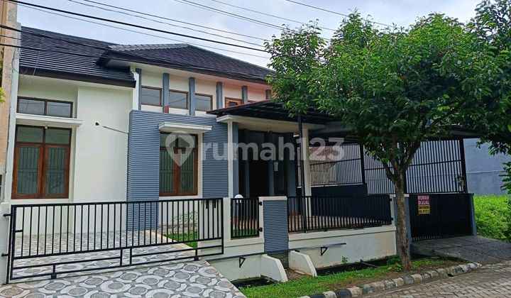 Nice House Spacious Garden Ready to Occupy Kemang Pratama Bekasi