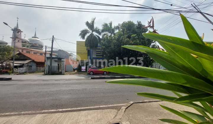 Ruang Usaha Siap Pakai Strategis Di Pinggir Jl. Raya Siliwangi