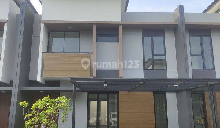 Rumah Modern Keren Selangkah Ke Club House Di Summarecon Bekasi 2