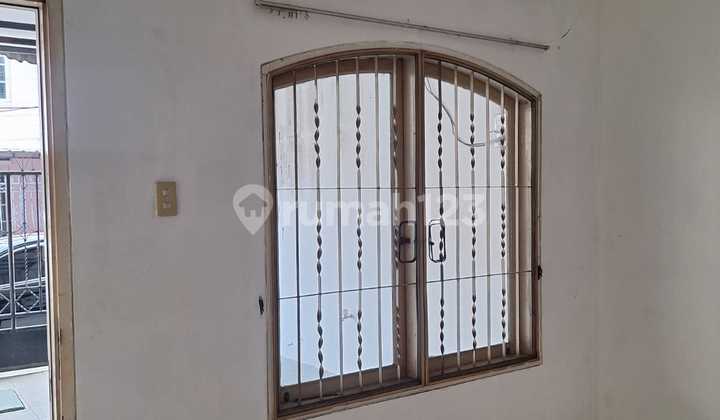 For Sale Cheap, Good and Strategic Location, Price Negotiable 2