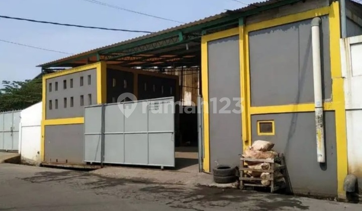 Dijual gudang lokasi bagus strategis dan bebas banjir hrg masih nego Dijual gudang lokasi bagus strategis dan bebas banjir hrg masih nego