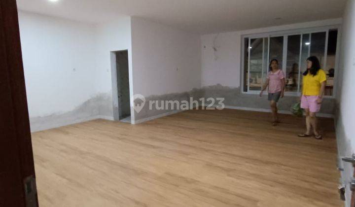 Rumah cantik sudah renovasi lokasi bagus dan hrg nego 2