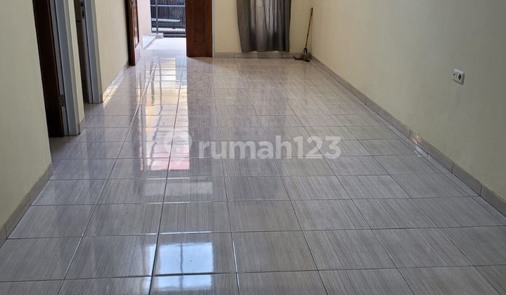 Rumah minimalis lokasi bagus dan strategis  2