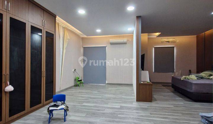 Rumah Cantik Siap Pakai Lokasi Bagus Dan Strategis  2