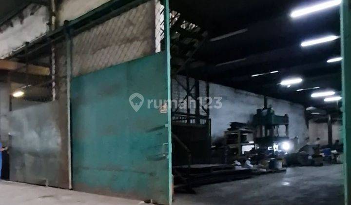 Disewakan gudang lokasi bagus dan strategis 2