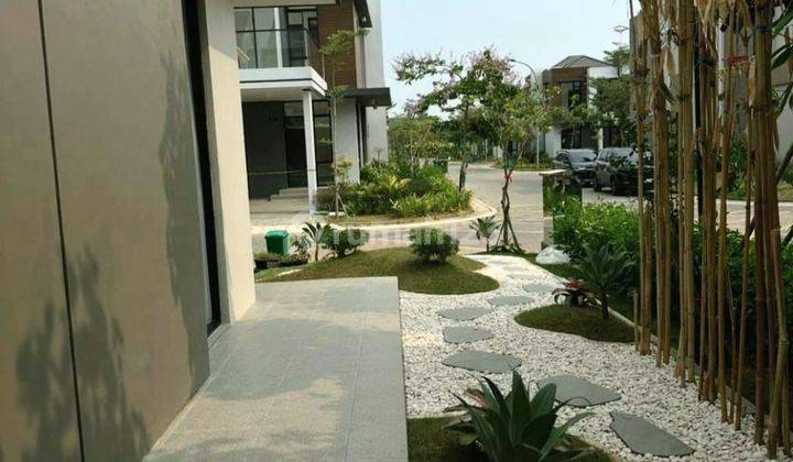 Rumah Cantik Lokasi Bagus Dan Srategis Harga Masih Nego 2