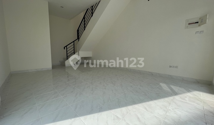 Ruko Vienna Grande Dekat Mall Sms Gading Serpong Dan Stella Maris 4