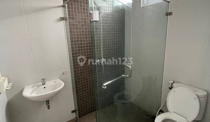 Cluster Granada Menaggio Rumah Full Furnish di Gading Serpong