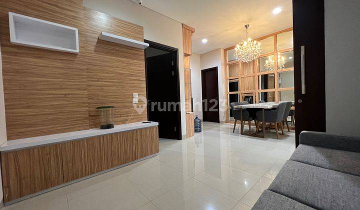 Cluster Amarine Mozia Rumah Full Furnish di Bsd Deket Aeon, Tol