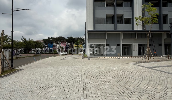 For Rent: 2 Units Side by Side at Ruko Hudson Paramount in Gading Serpong 2