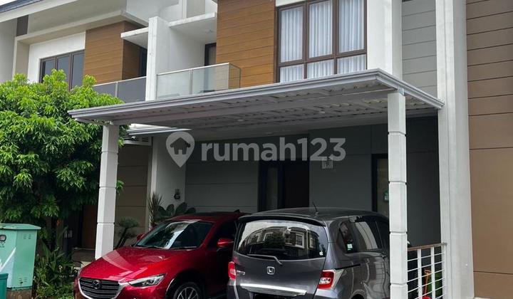 House for Rent, 4 Bedrooms Furnished in Summarecon Bekasi.