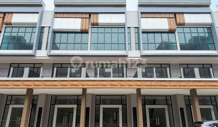 Disewakan Ruko Baru Crystal Commercial Di Summarecon Bekasi