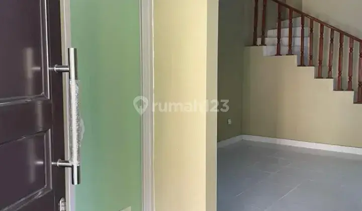 Disewakan Rumah 2 lantai siap huni di Graha Mutiara Rawalumbu, Bekasi 7