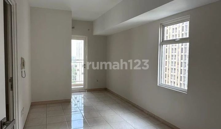 FOR SALE 
AFFORDABLE 2 BR APARTMENT WITH POOL VIEW 
BRAND NEW THE SPRINGLAKE 
SUMMARECON BEKASI