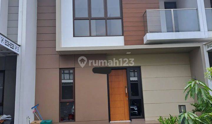 Disewakan Rumah 4kt di Olive Summarecon Bekasi Cluster  1