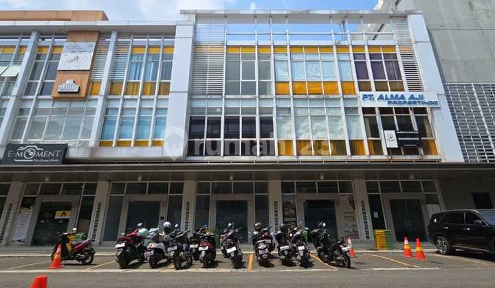 Disewakan Ruko 3Lantai Ruby Summarecon Bekasi