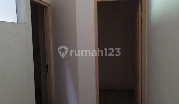 Rumah Murah Saat Ini Type 120 Butuh Renovasi
