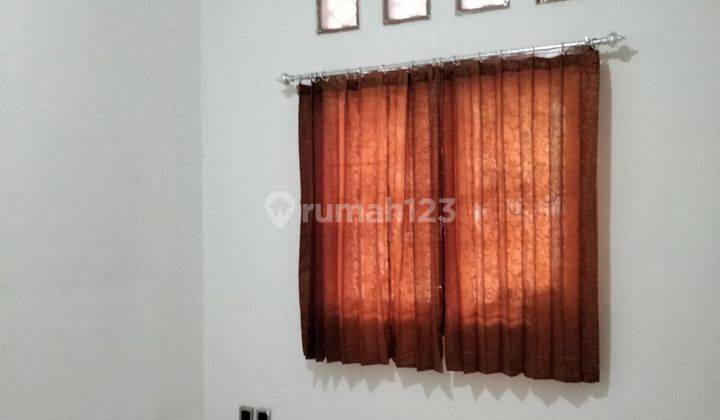 Di sewa rumah apik Rawamangun.E 2