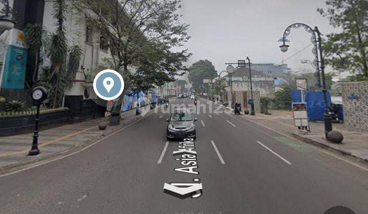 Tanah di Asia Afrika Bandung 6