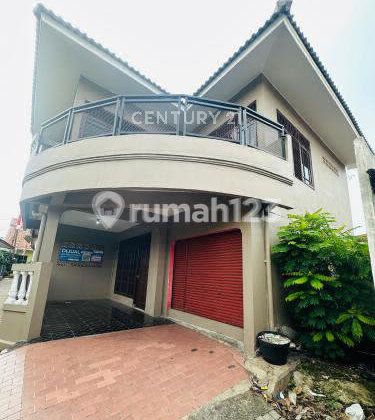 Ready-to-Occupy House in Bina Lindung Jati Cempaka Complex, Land Area 125 M²