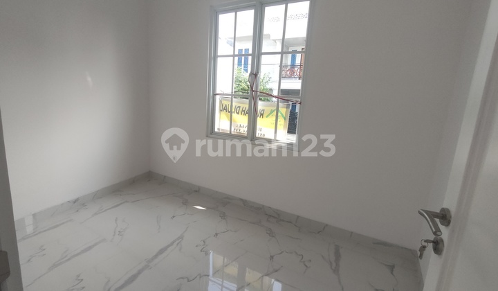 Brand New House Ready to Occupy in Cempaka Putih 2