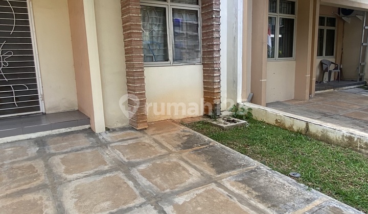 Price Drop Quick Sale Well-Maintained House Premium Location in Foresta BSD 2