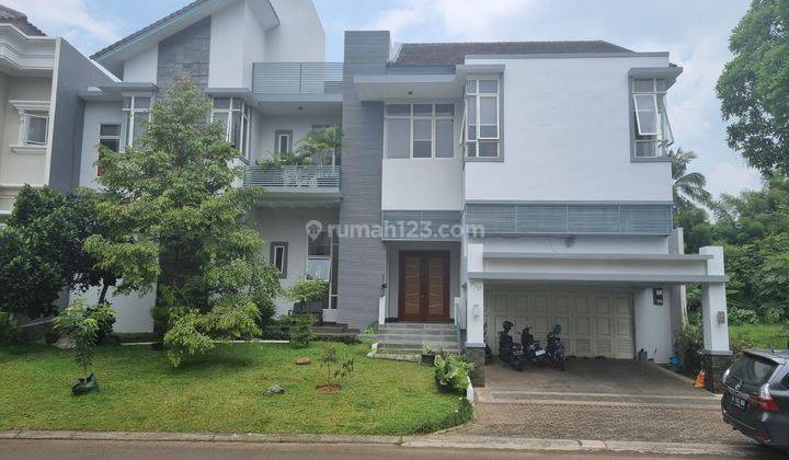 Rumah asri kawasan premium ada taman belakang luas di Telaga golf BSD 1