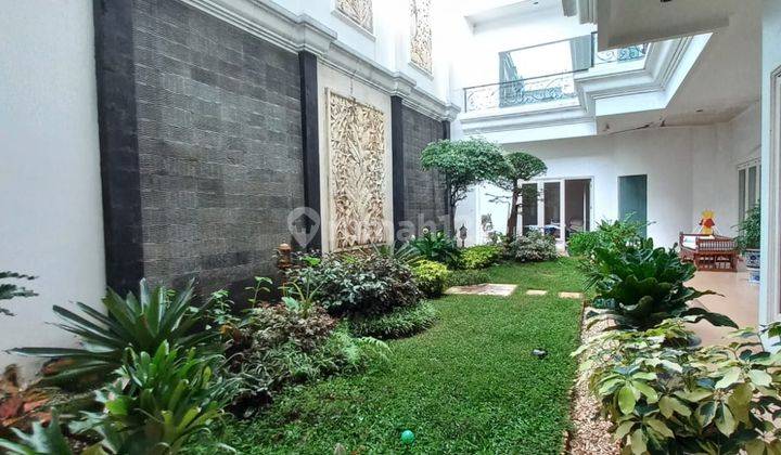 Rumah mewah kawasan hijau di Taman Tirta Golf BSD 2 Lantai Barat 1