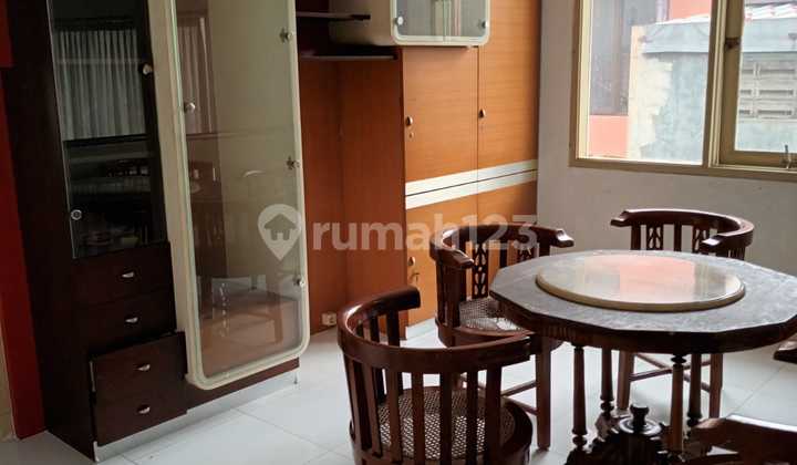 Rumah SHM dekat living world kawasan nyaman rapi di Cluster Harmoni Alam Sutera 